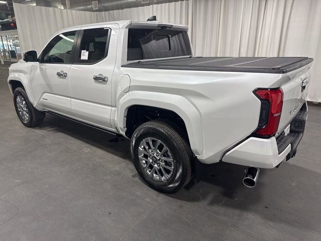 2026 Toyota Tacoma Limited - Photo 8