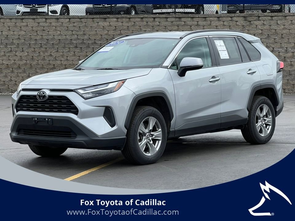 2024 Toyota RAV4 XLE AWD's photo