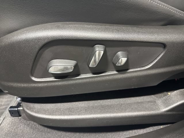 2025 Cadillac XT6 Sport - Photo 27