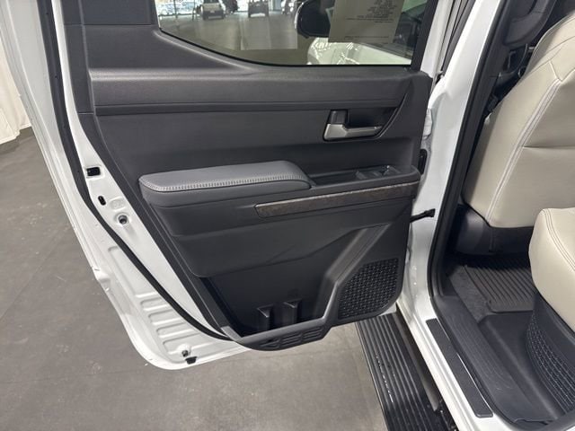 2026 Toyota Tacoma Limited - Photo 15