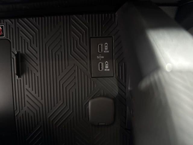 2026 Toyota Tacoma Limited - Photo 28