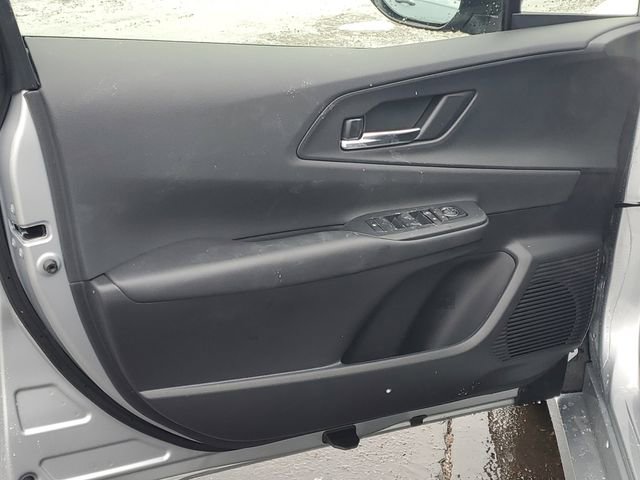 2026 Toyota Prius Plug-in Hybrid XSE - Photo 8