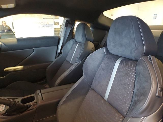 2025 Toyota GR86 Premium - Photo 10
