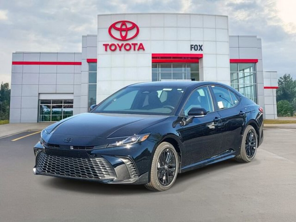 New 2026 Toyota Camry SE Sedan