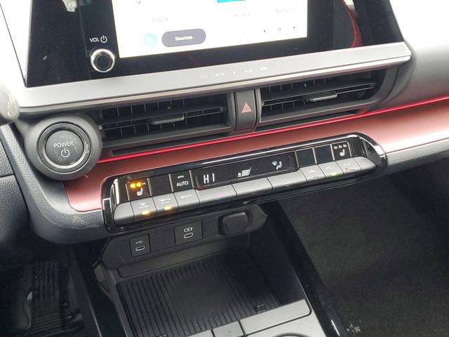 2026 Toyota Prius Plug-in Hybrid XSE - Photo 21