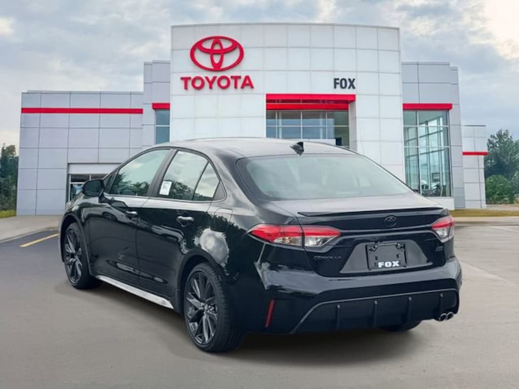 New 2026 Toyota Corolla SE Sedan