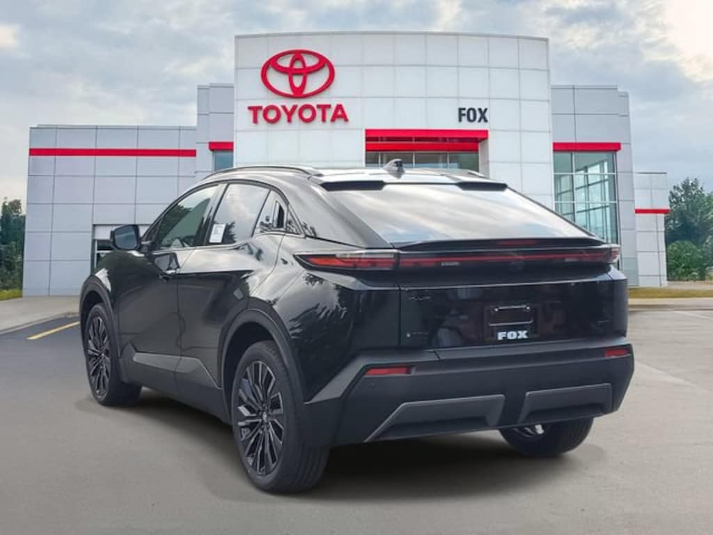 New 2026 Toyota C-HR XSE SUV