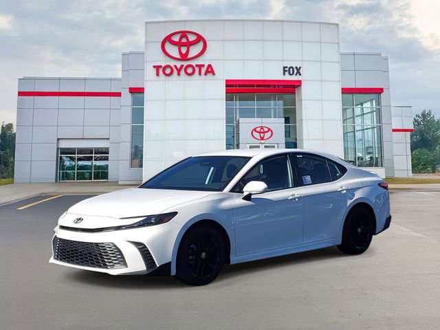 2026 Toyota Camry SE photo 2