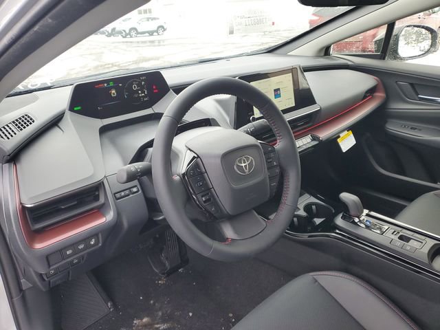 2026 Toyota Prius Plug-in Hybrid XSE - Photo 12