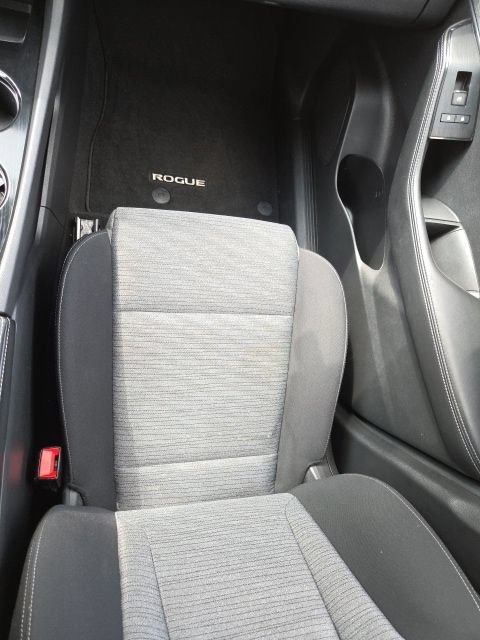 2023 Nissan Rogue SV - Photo 19