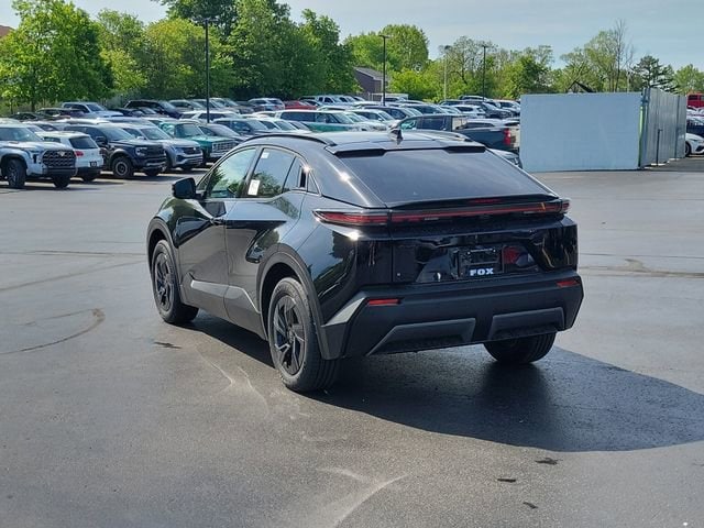 2026 Toyota C-HR SE - Photo 3