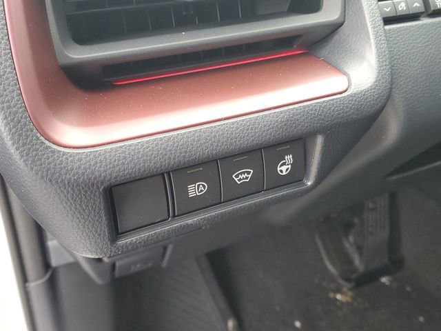 2026 Toyota Prius Plug-in Hybrid XSE - Photo 13