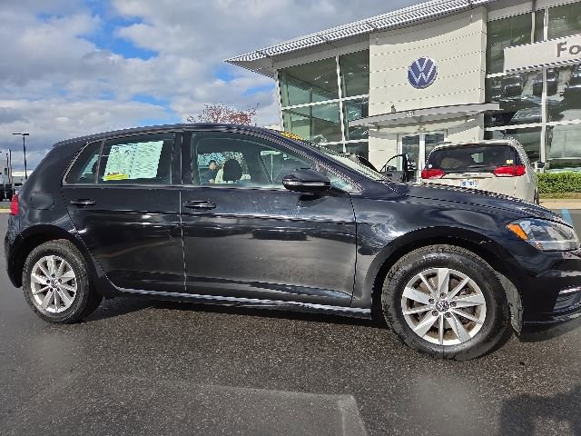 2019 Volkswagen Golf S