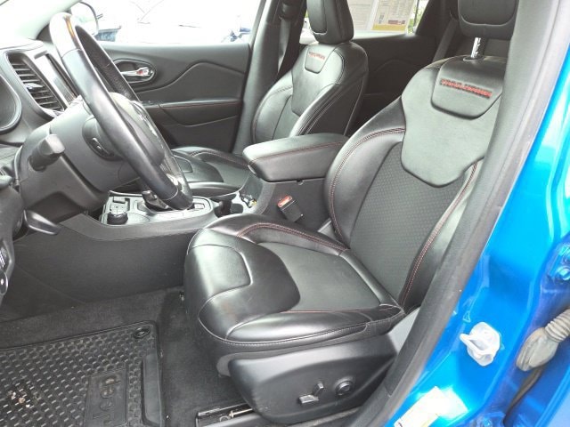 Photo 9