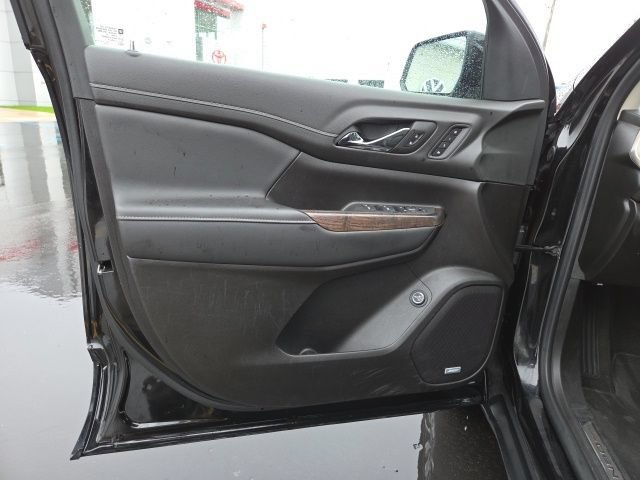2023 GMC Acadia Denali - Photo 13
