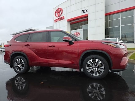 2023 Toyota Highlander Hybrid XLE Sport Utility