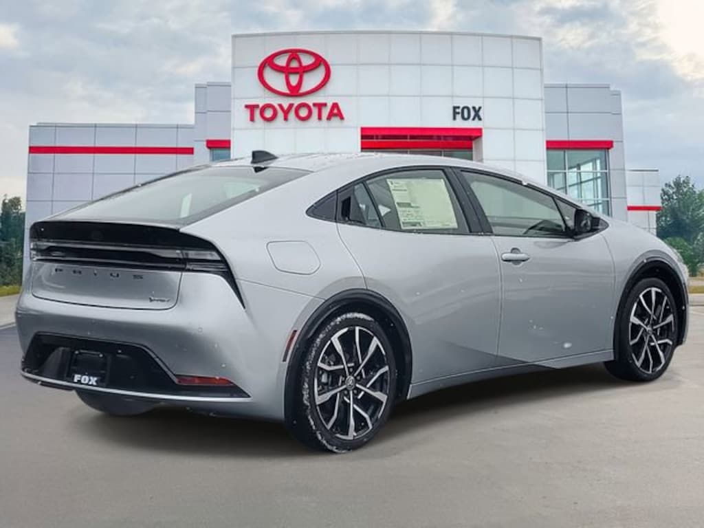 New 2026 Toyota Prius Plug-in Hybrid XSE Hatchback