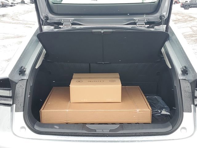 2026 Toyota Prius Plug-in Hybrid XSE - Photo 7