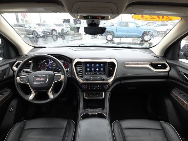 2023 GMC Acadia Denali - Photo 24
