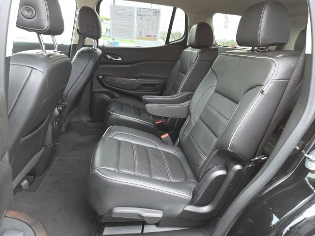 2023 GMC Acadia Denali - Photo 14