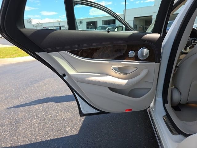 2020 Mercedes-Benz E-Class E450 - Photo 9