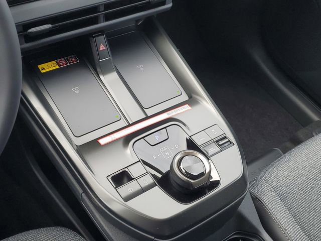 2026 Toyota bZ XLE - Photo 24
