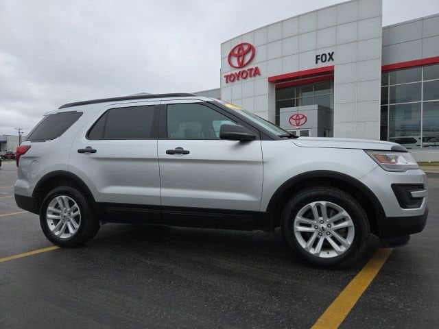 2017 Ford Explorer Base