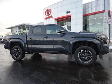 2024 Toyota Tacoma Hybrid TRD Sport Truck