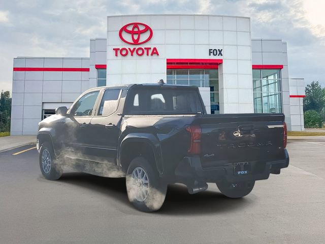 2025 Toyota Tacoma SR5 photo 3