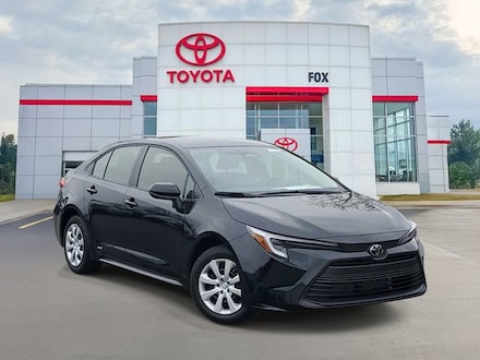 2026 Toyota Corolla Hybrid LE Sedan