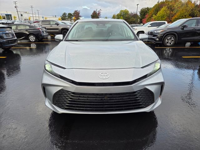 2025 Toyota Camry LE photo 2