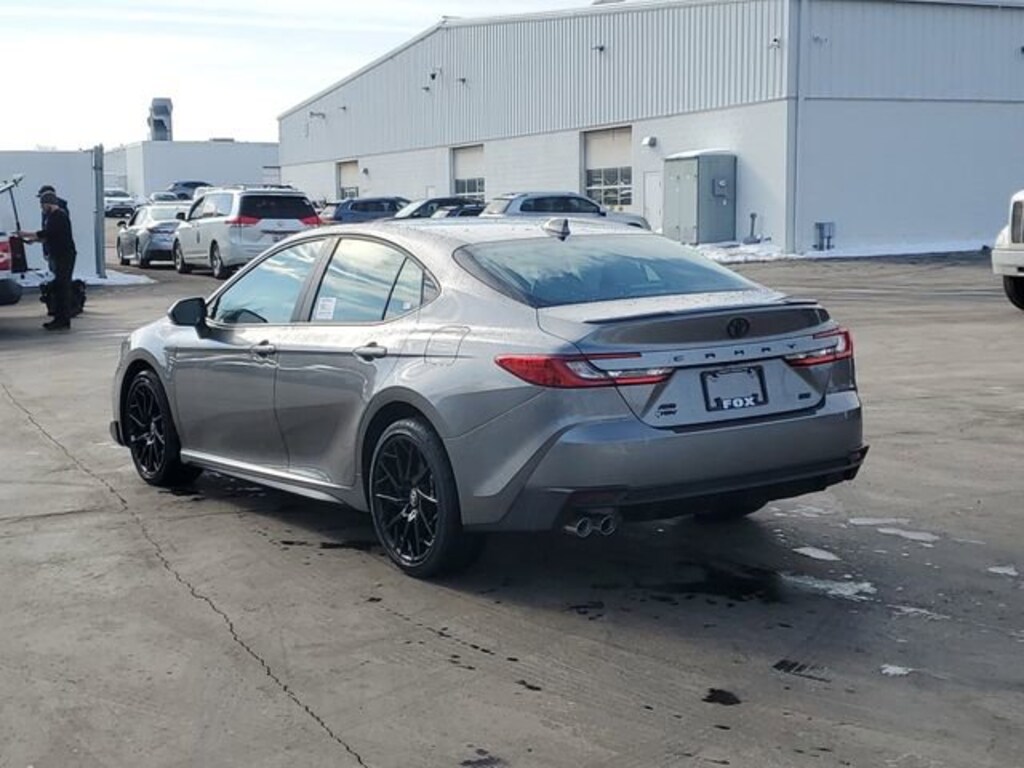 New 2026 Toyota Camry SE Sedan
