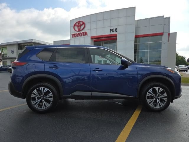 2023 Nissan Rogue SV - Photo 8
