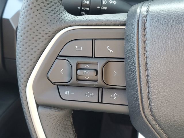 2025 Toyota Tacoma TRD Sport - Photo 14