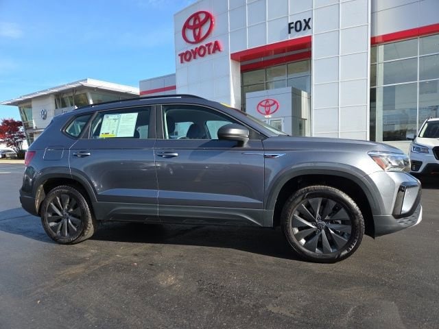 2023 Volkswagen Taos S