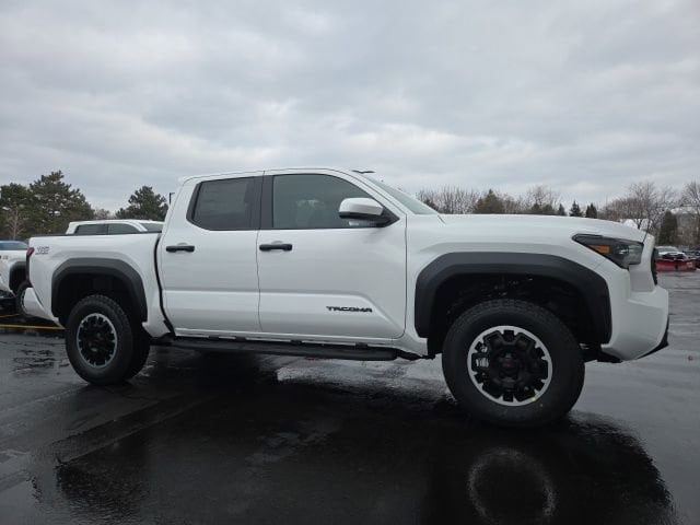 2025 Toyota Tacoma TRD Off Road's photo