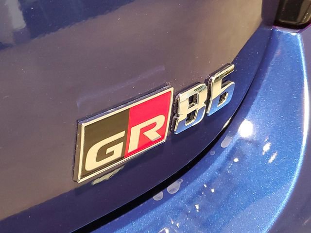 2025 Toyota GR86 Premium - Photo 6
