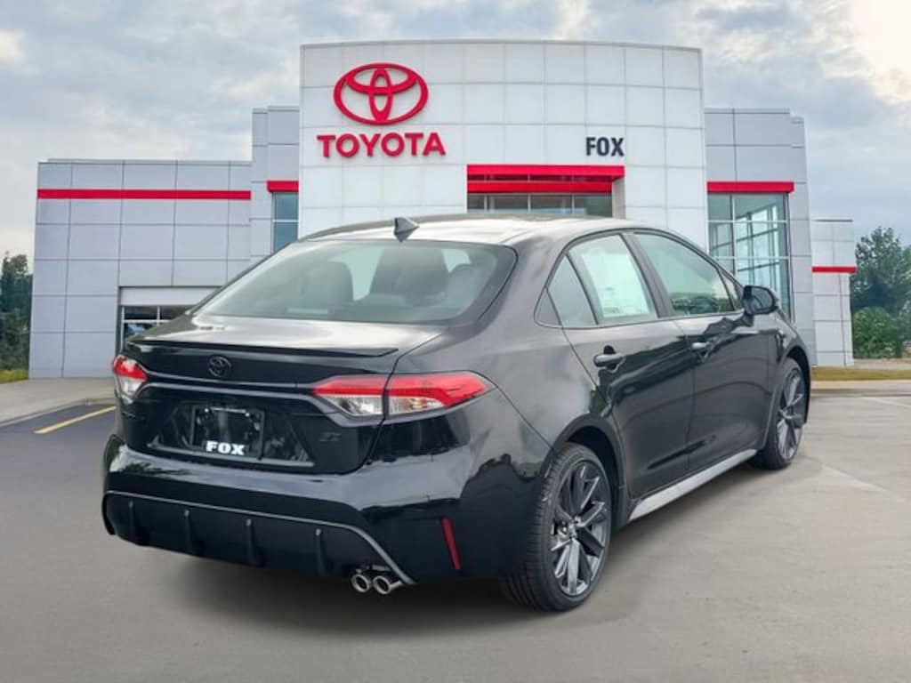 New 2026 Toyota Corolla SE Sedan