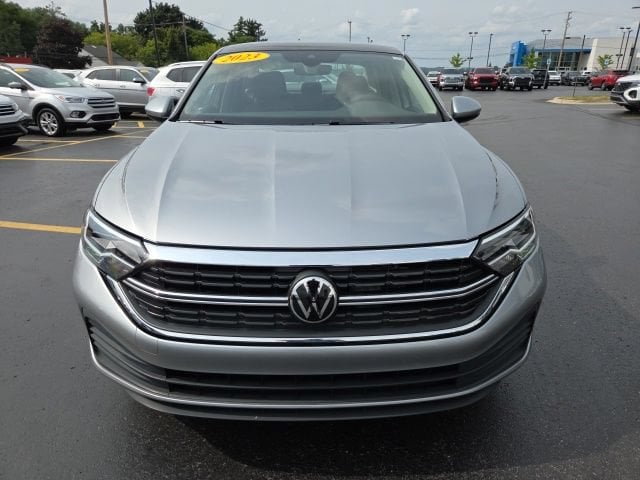 3VW7M7BU7PM038888
