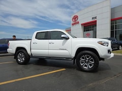2017 Toyota Tacoma Limited Truck