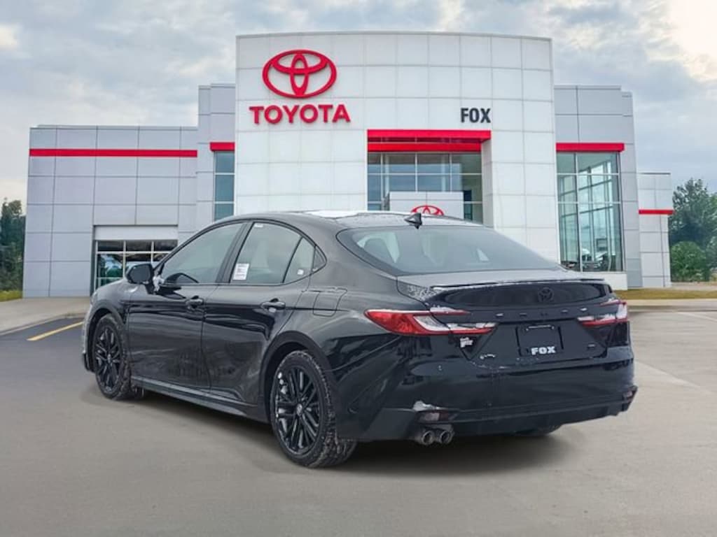 New 2026 Toyota Camry SE Sedan