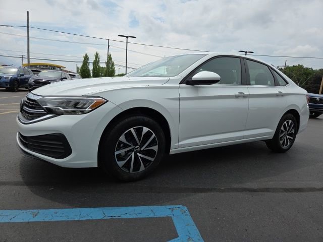 2024 Volkswagen Jetta 1.5T S photo 3
