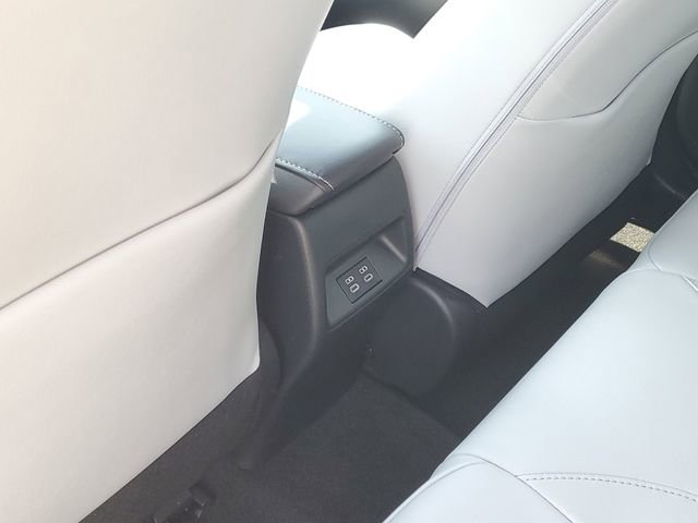 2026 Toyota Corolla Hatchback XSE - Photo 27