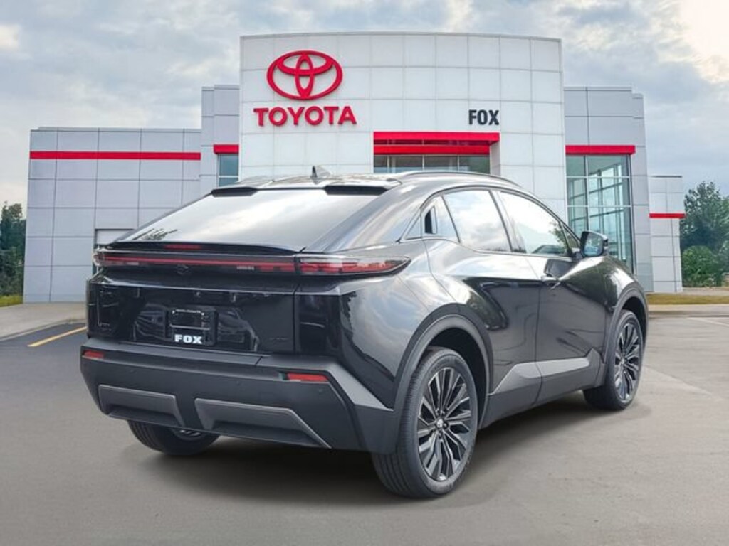 New 2026 Toyota C-HR XSE SUV