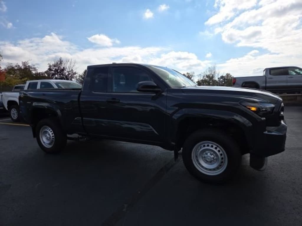 Used 2024 Toyota Tacoma SR Truck