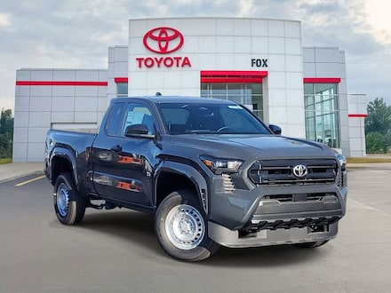 2025 Toyota Tacoma SR Truck XtraCab