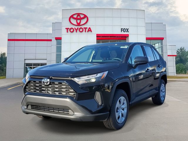 2025 Toyota RAV4 LE photo 2
