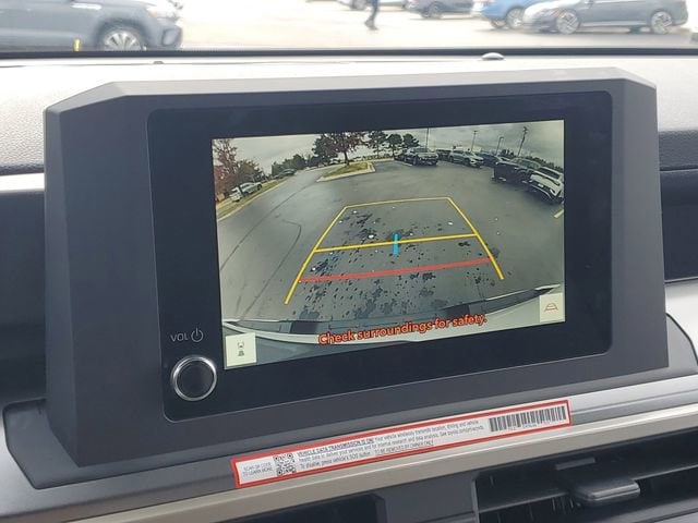 2025 Toyota Tacoma SR5 - Photo 22