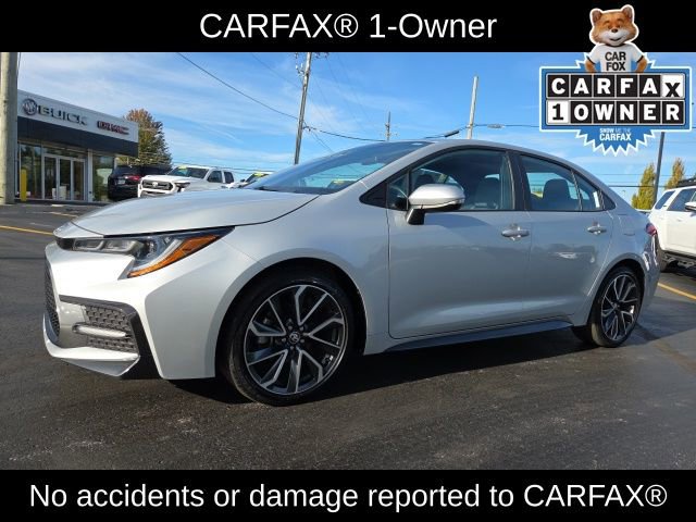 2022 Toyota Corolla SE photo 3