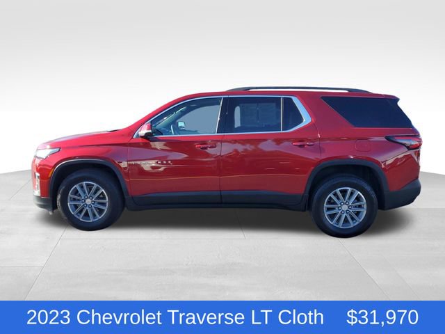 2023 Chevrolet Traverse Cloth 1LT photo 2